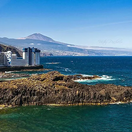 Apartment Apartamento Frente Al Mar Puerto de la Madera