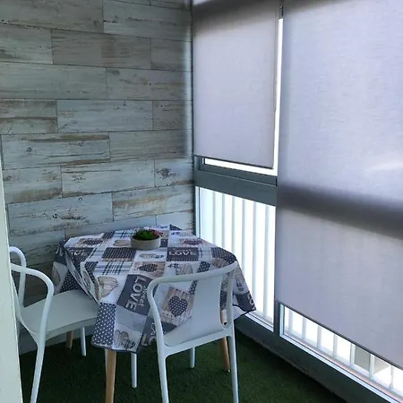 Apartamento Frente Al Mar * Puerto de la Madera